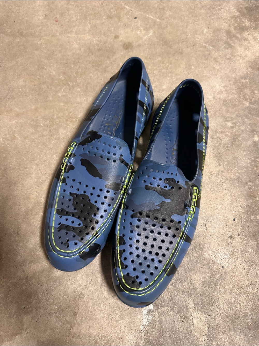 Floafers Chairman Mens Blue black Camo Water Loafers Float Waterproof sz 12
